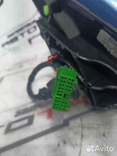 Зеркало volvo S60 V60 FS FW 14 контактов С ПОВТОРИТЕЛЕМ левое голубой KA9433