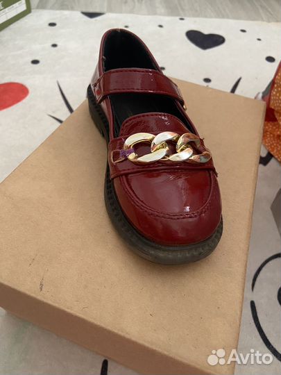 Обувь на девочку