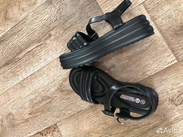 Босоножки сандалии