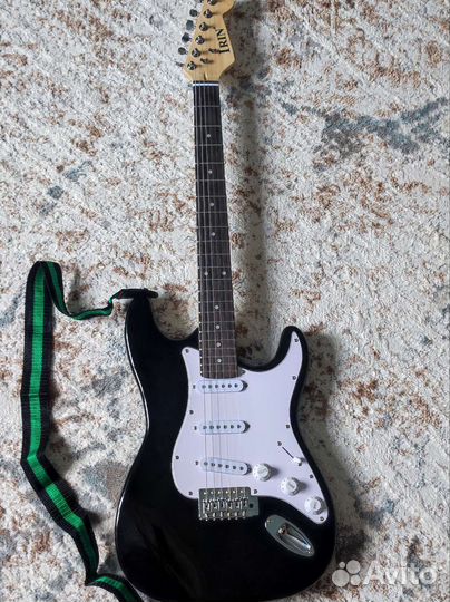 Электрогитара