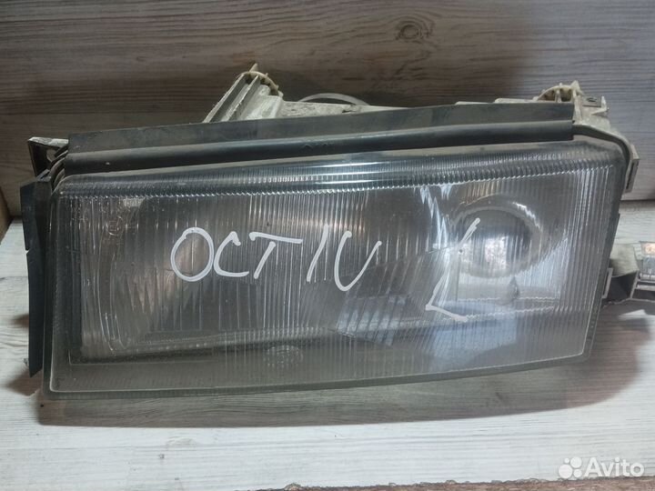 Фара левая Skoda Octavia тур, с дефектом