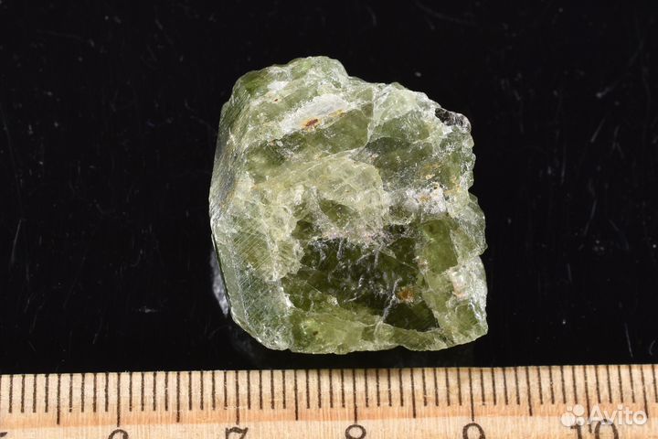 Диопсид. Кристалл. Лот №264