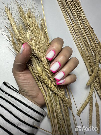 Маникюр/педикюр