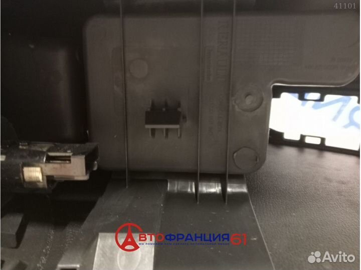 Центральная консоль, 969100026R renault megane 3