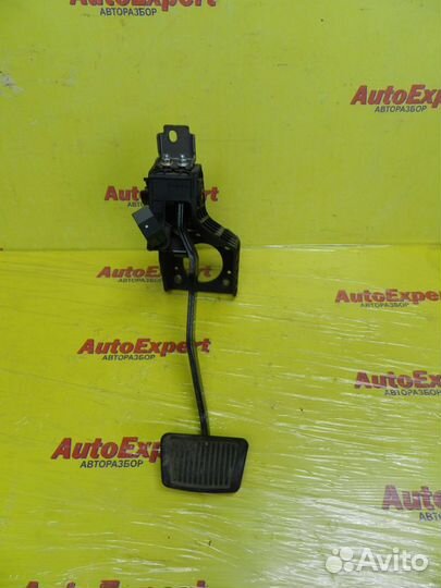 Педаль тормоза Kia Ceed ED АКПП