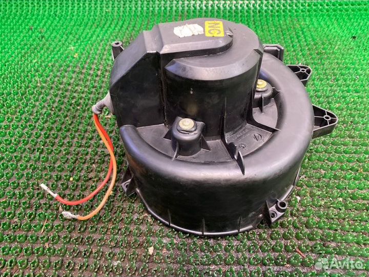 Мотор отопителя Opel Omega B X20XEV 1998