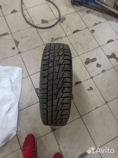 Литые диски r15 на kia rio бу с зимней резиной