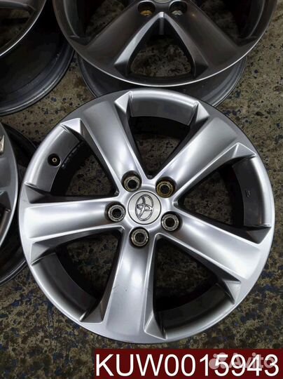 Диски R17 Toyota Б/у оригинал