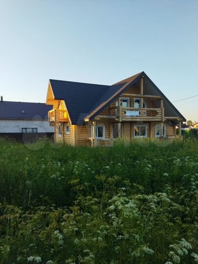 Дом 198,2 м² на участке 11,5 сот.