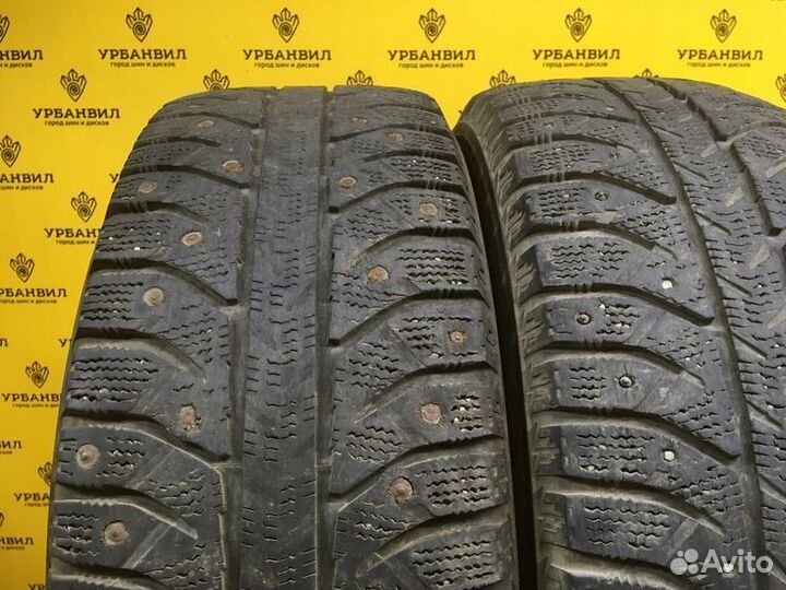 Bridgestone Ice Cruiser 7000 205/65 R15 82T