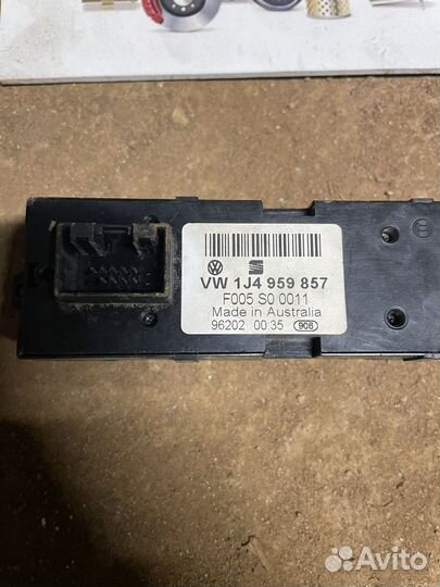 Блок стеклоподъемников Volkswagen Passat B5