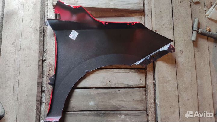 Крыло левое переднее Mazda 3