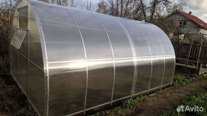 Усиленная Теплица поликарбонат