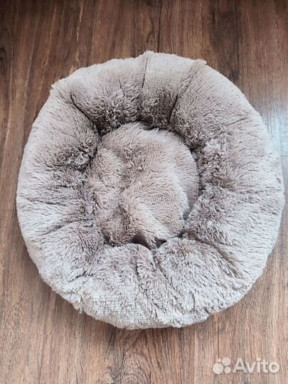 Лежанка для собак и кошек