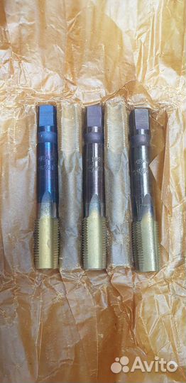 Метчик маш. 18*1,5