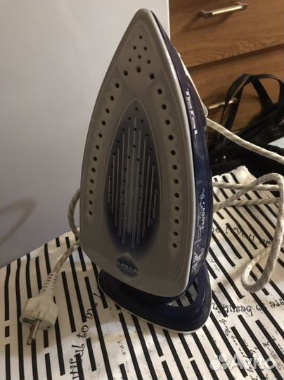 Утюг с парогенератором Tefal