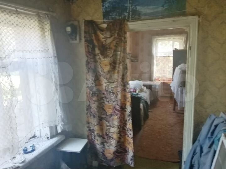 Дом 26 м² на участке 5 сот.