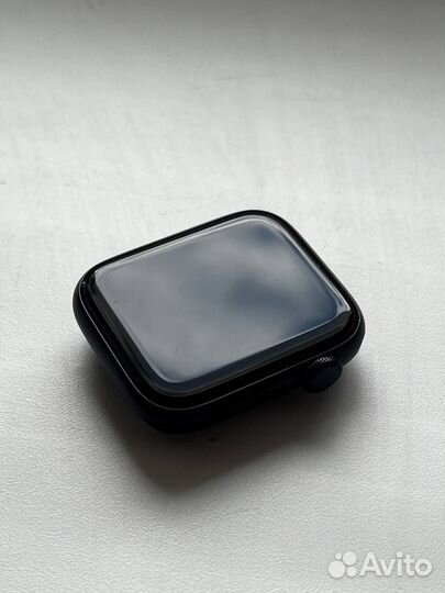 Часы apple watch se 44mm