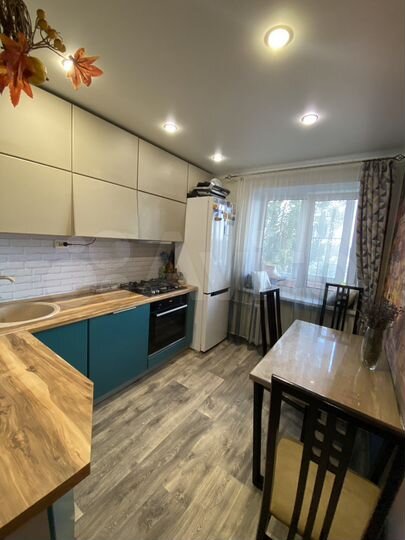 2-к. квартира, 47 м², 8/9 эт.