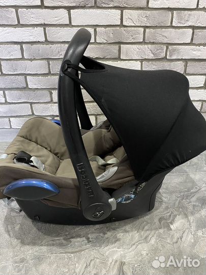 Детское автокресло от 0 maxi cosi