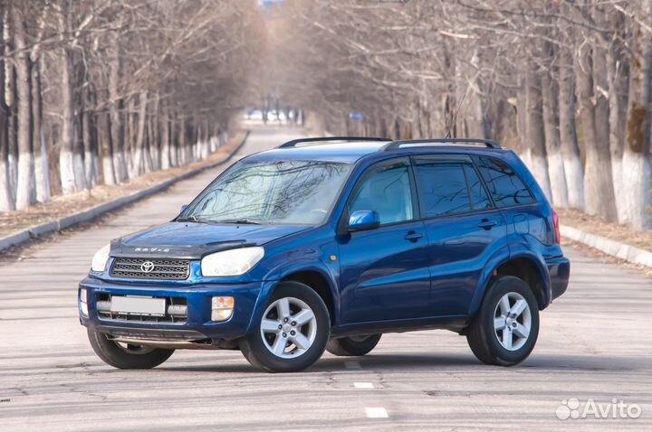 Toyota RAV4 2.0 AT, 2001, 190 000 км