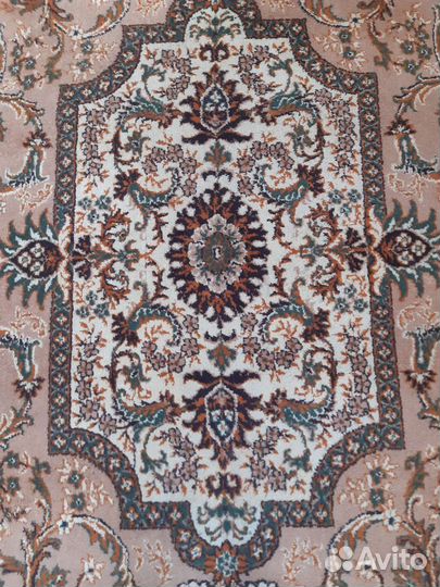 Ковер шерстяной 3,5 на 2,5