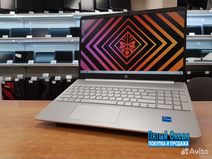 Ноутбук HP FHD, Core i3 1115G4, RAM 8Gb, SSD, UHD