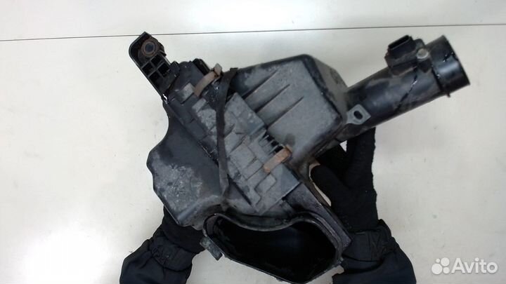 Корпус воздушного фильтра Infiniti QX70, 2016