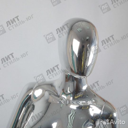 Манекен сидячий женский серебряный