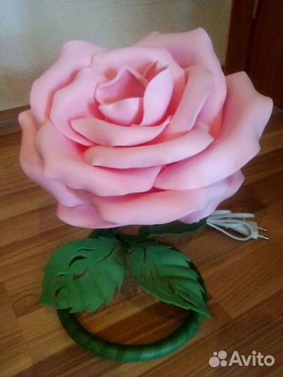 Продаются ростовые цветы