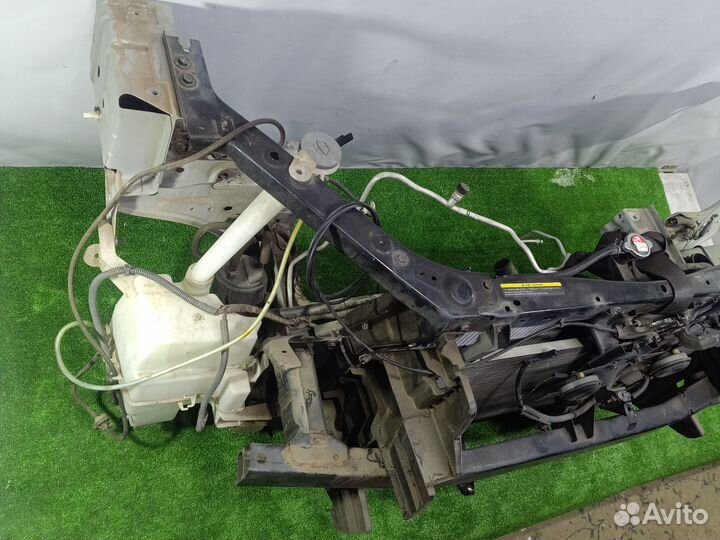 Панель панель Nissan X-trail T31