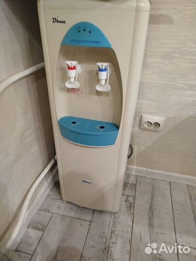 Кулер для воды бу