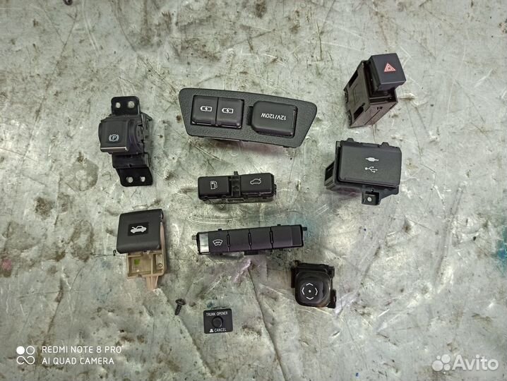 Кнопка Lexus ES 7