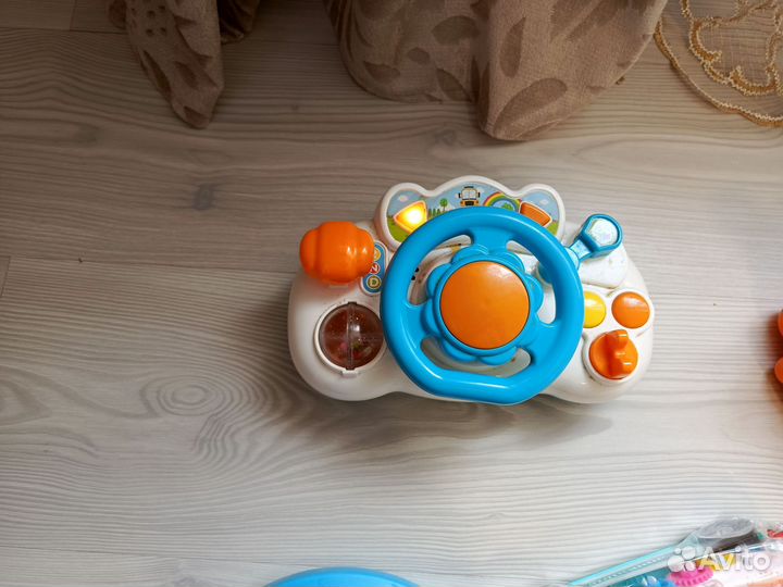 Развивающие игрушки для малышей