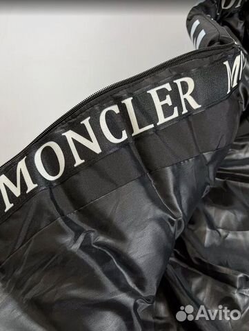 Жилетка с капюшоном Moncler