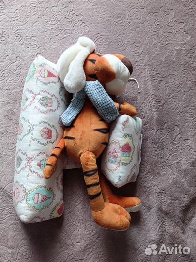 Подушка-позиционер, валик для сна новорождённому