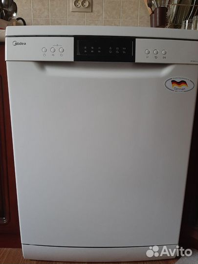 Посудомоечная машина 60 см бу Midea MFD60S110W