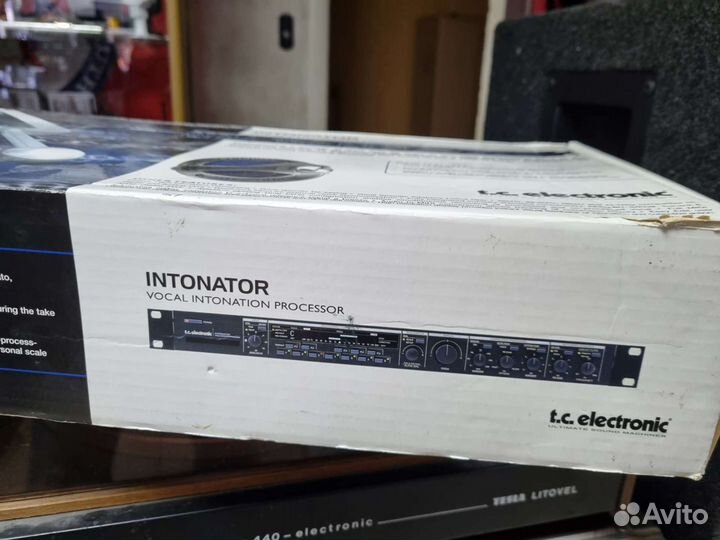 Вокальный процессор TC Electronic Intonator