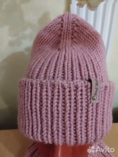 Комплект, шапка и манишка