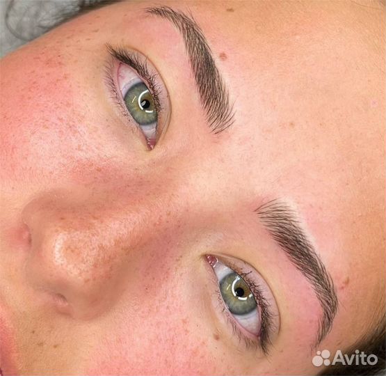 Микроблейдинг бровей