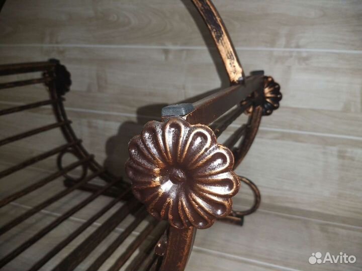 Дровница кованая