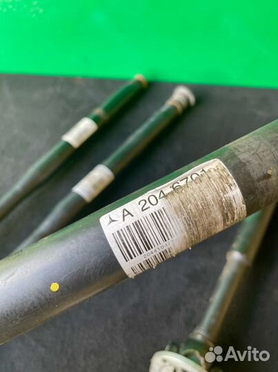 Кардан передний Mercedes W212 S221 X221 C204