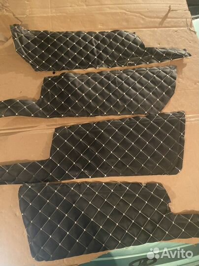 Вставки в дверные карты priora