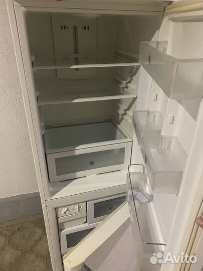 Холодильник samsung