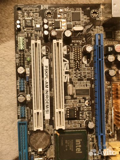 Материнская плата с процессором