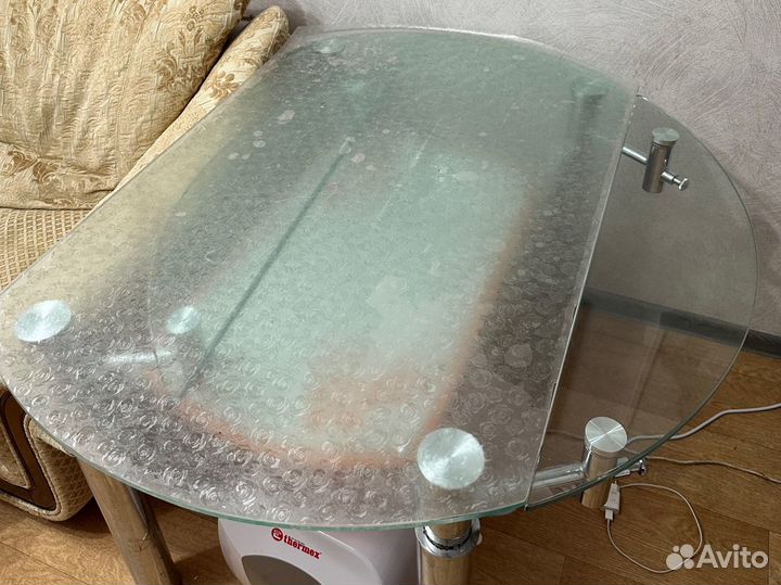 Кухонный стол стеклянный трансформер