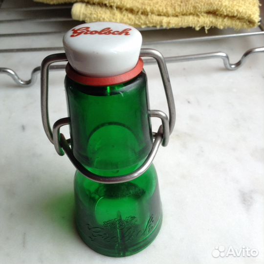 Бутылка и открывалка для бутылок Grolsch