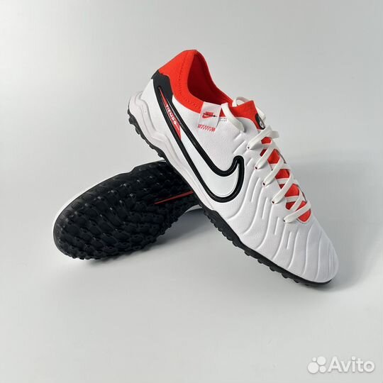 Сороконожки Nike Tiempo Legend 10