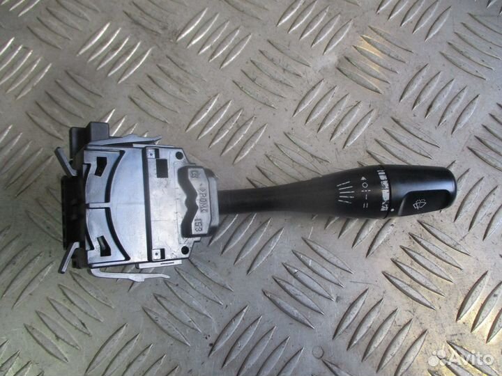 Переключатель стеклоочистителей Mitsubishi Lancer