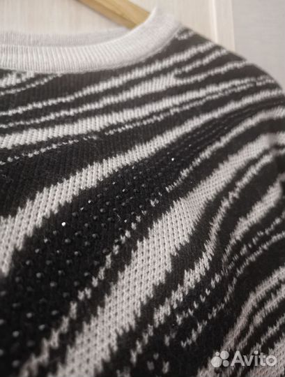 Свитер Guess S